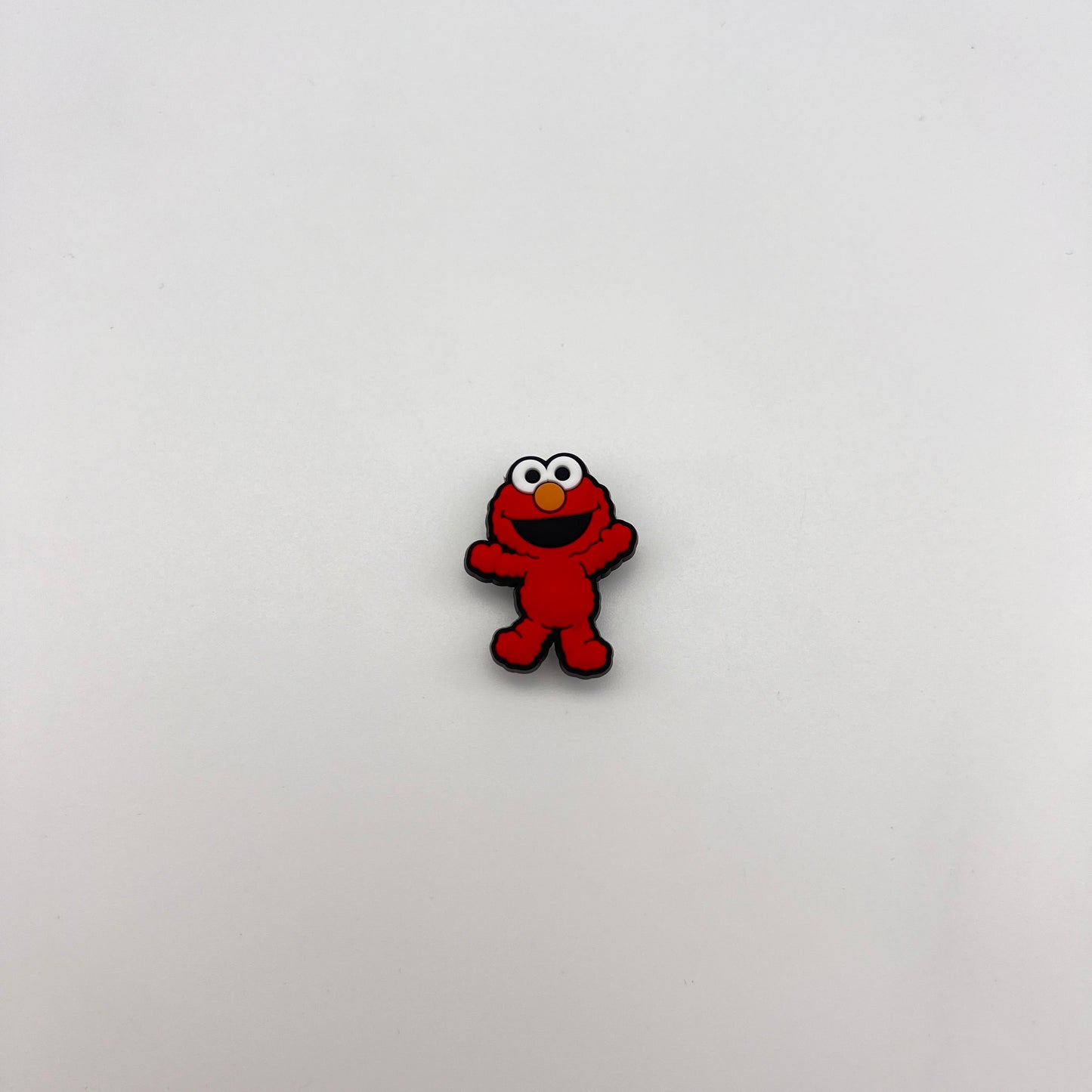 RED FUZZBALL - CROC CHARM (096)