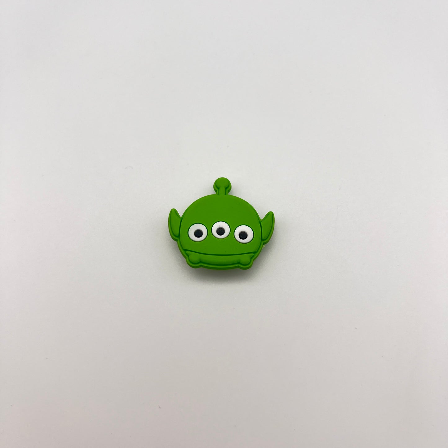 3 EYED ALIEN HEAD - CROC CHARM (349)